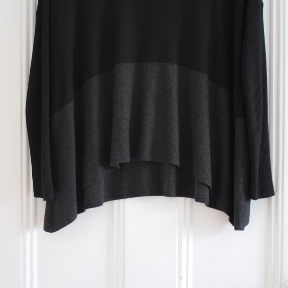 Eileen Fisher Viscose‎ Stretch Knit Colorblock Charcoal Black Sweater Top Sz S - Picture 4 of 12